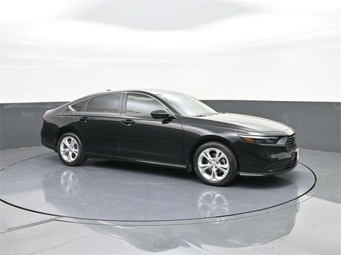 Certified 2024 Honda Accord LX image 17