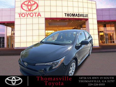 New 2026 Toyota Corolla LE FWD image 1