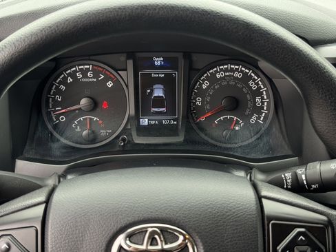 Used 2023 Toyota Tacoma SR image 16