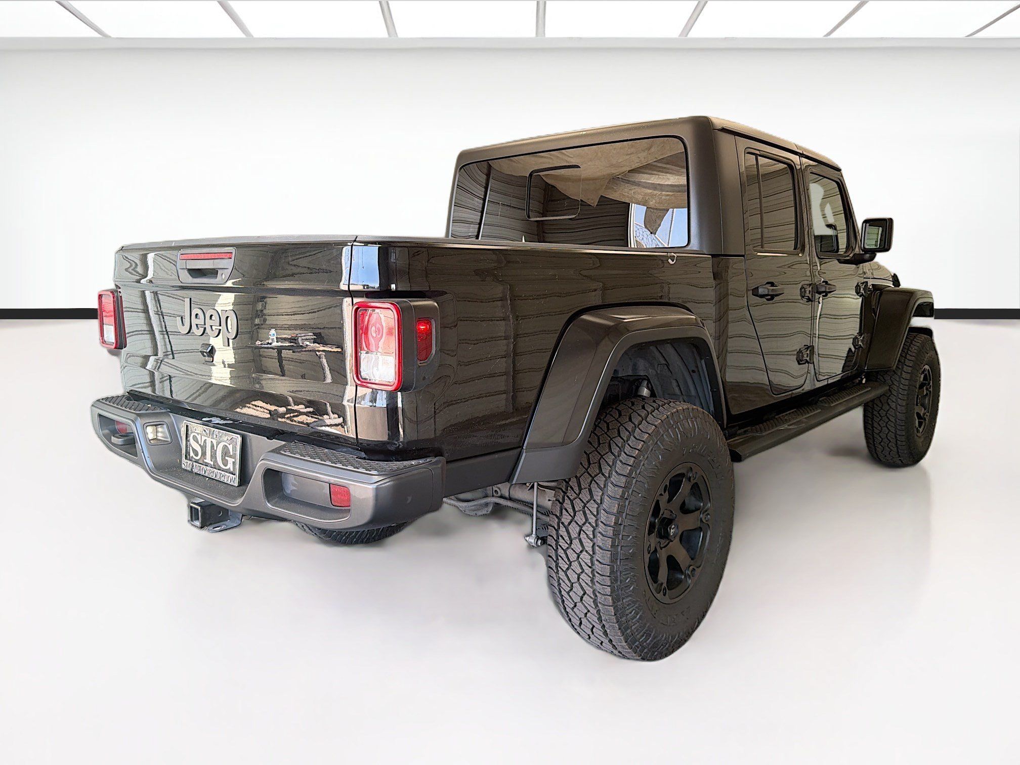 Used 2021 Jeep Gladiator Mojave AWD/4WD image 4