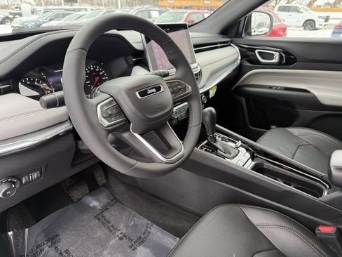 Certified 2023 Jeep Compass Limited image 17