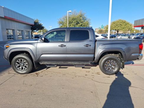 Used 2023 Toyota Tacoma SR5 image 3