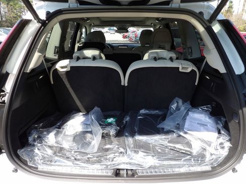 New 2026 Volvo XC90 T8 Ultra w/ Protection Package Premier AWD/4WD image 25