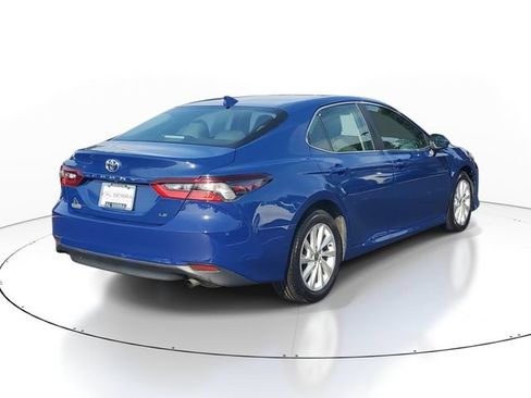 Used 2024 Toyota Camry LE FWD image 4