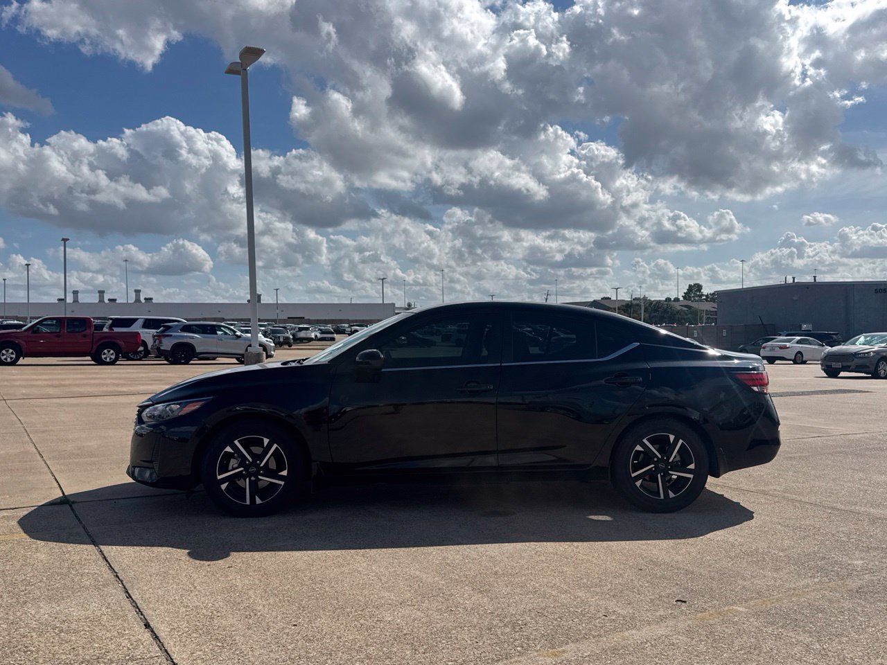 Used 2025 Nissan Sentra SV w/ Trunk Package FWD image 18