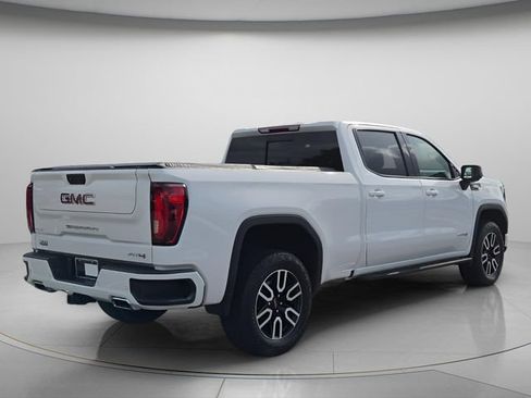 Used 2023 GMC Sierra 1500 AT4 w/ AT4 Premium Package AWD/4WD image 7