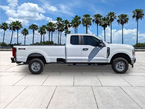 Used 2024 Ford F250 XL w/ XL Driver Assist Package image 7