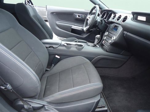 Used 2015 Ford Mustang Convertible w/ Equipment Group 051A image 22