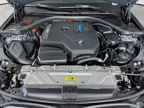 Certified 2023 BMW 330e w/ Driving Assistance Package image 31