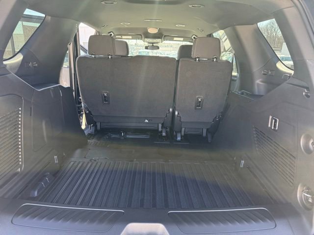 New 2025 Chevrolet Tahoe 4WD w/ 1FL Safety Package image 13