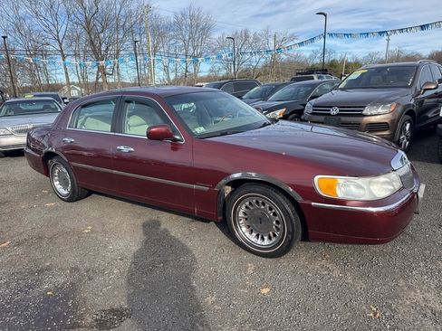 Used 2000 Lincoln Town Car Cartier image 7