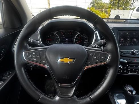 Used 2021 Chevrolet Equinox LT AWD/4WD image 23
