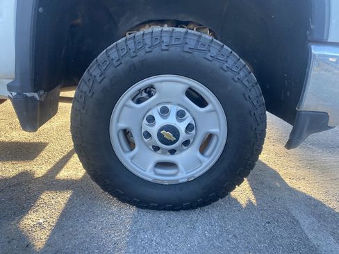 Used 2022 Chevrolet Silverado 2500 W/T w/ WT Convenience Package image 23