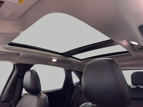 Used 2023 Ford Escape Platinum w/ Class II Trailer Tow Package image 11