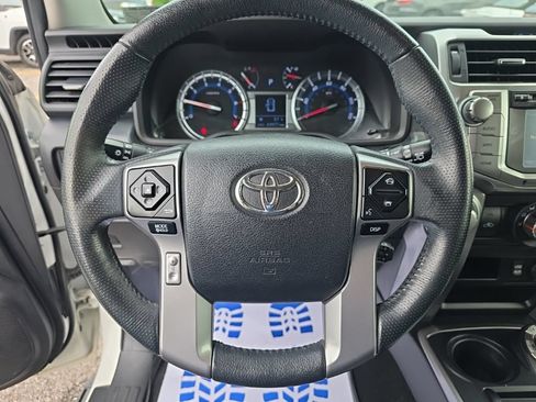 Used 2019 Toyota 4Runner SR5 Premium AWD/4WD image 18