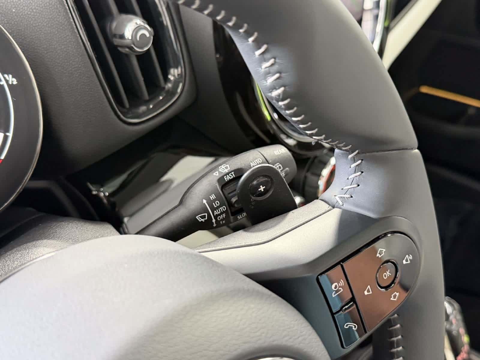 Used 2024 MINI Cooper Countryman S w/ Signature Upholstery Package FWD image 19