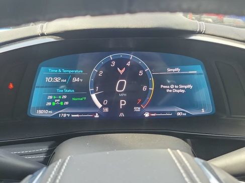 Used 2025 Chevrolet Corvette Stingray Convertible w/ 1LT RWD image 18