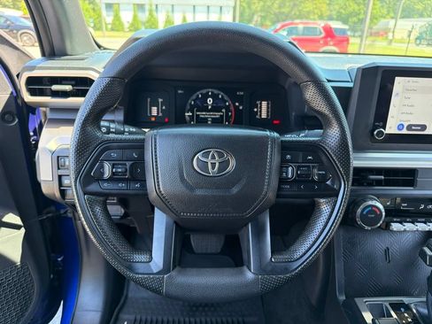Used 2024 Toyota Tacoma SR5 AWD/4WD image 15