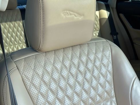 Used 2016 Jaguar XJ L Portfolio image 42