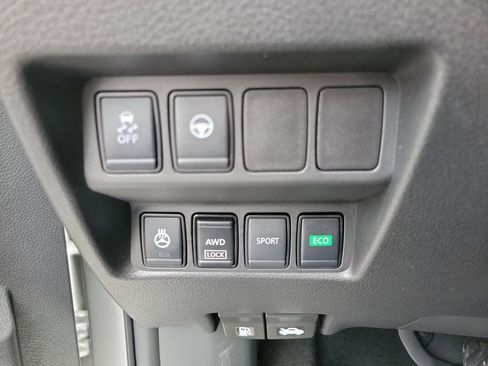 Certified 2022 Nissan Rogue Sport SL w/ Premium Package image 25