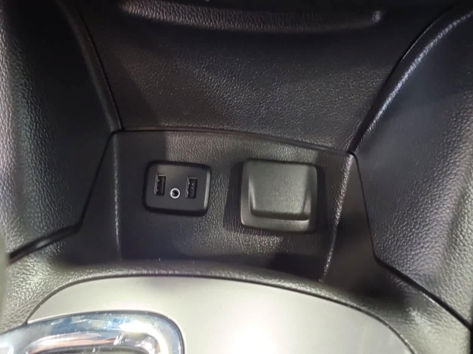 Used 2019 Chevrolet Cruze LS w/ LS Convenience Package FWD image 25