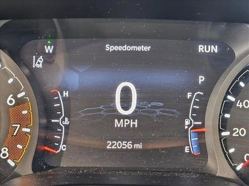 Used 2022 Jeep Compass Latitude image 10