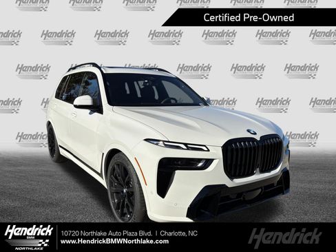 Used 2026 BMW X7 xDrive40i w/ M Sport Package AWD/4WD image 1