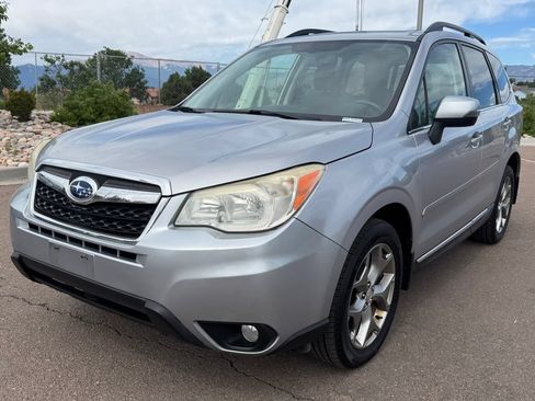 Used 2015 Subaru Forester 2.5i Touring AWD/4WD image 3