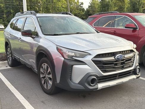 Used 2024 Subaru Outback Limited AWD/4WD image 3