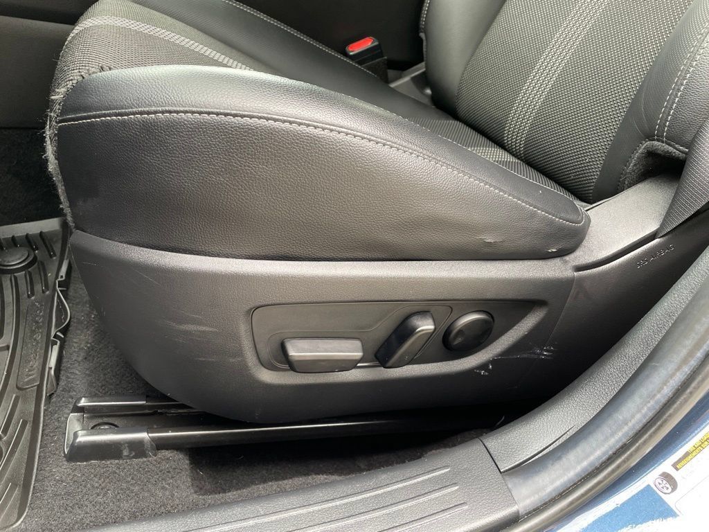 Certified 2024 MAZDA CX-50 AWD 2.5 S w/ Preferred Package image 12