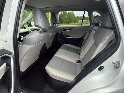 Used 2025 Toyota RAV4 Limited w/ Advanced Technology Package AWD/4WD image 23