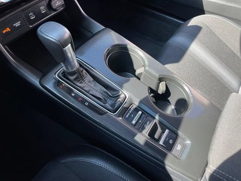 Certified 2025 Honda Civic Sport image 19