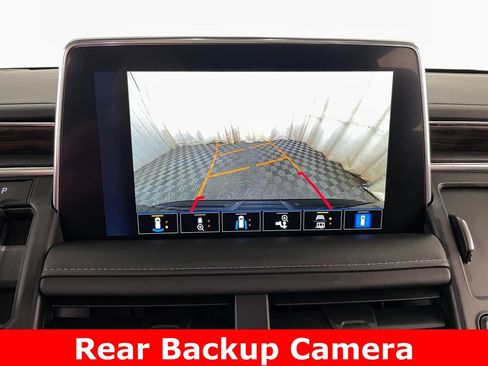 Used 2023 Chevrolet Tahoe LT w/ LT Signature Plus Package AWD/4WD image 3