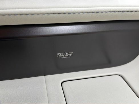 Certified 2025 Lexus LC 500 Coupe image 29