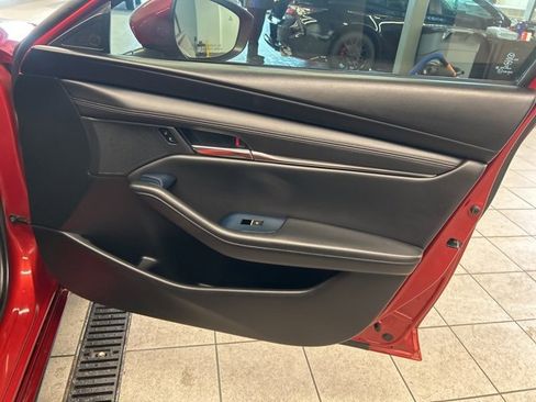 Used 2019 MAZDA MAZDA3 AWD Sedan w/ Select Package image 22