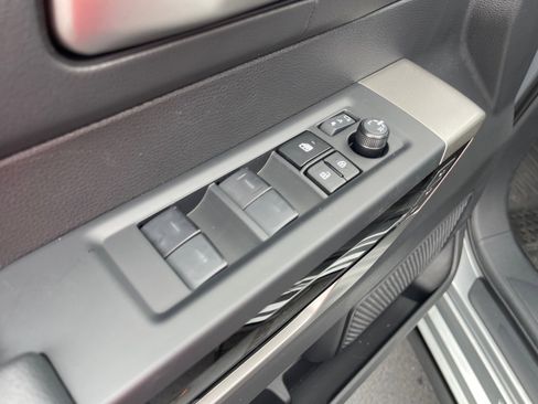 New 2026 Toyota Tundra Limited AWD/4WD image 7