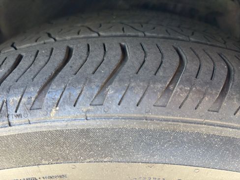 Used 2024 Ford Mustang Coupe image 26