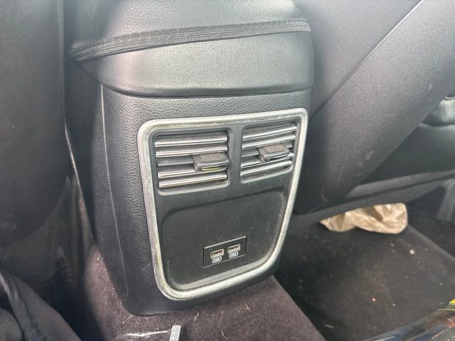 Used 2017 Dodge Charger SE RWD image 22