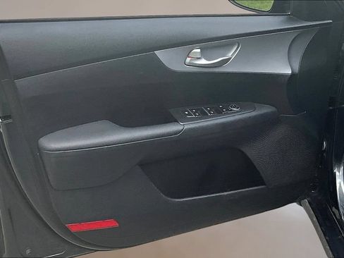 Used 2024 Kia Forte LX FWD image 18