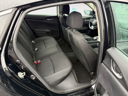 Used 2019 Honda Civic EX image 18