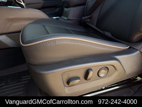 New 2026 GMC Canyon Denali w/ LPO, Denali Black Edition AWD/4WD image 22