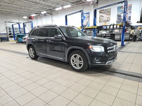 Used 2021 Mercedes-Benz GLB 250 4MATIC image 1