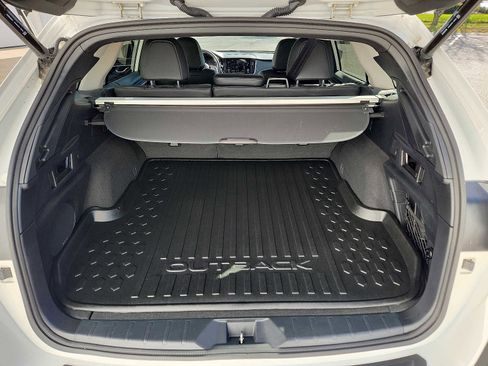 Used 2024 Subaru Outback Limited image 27