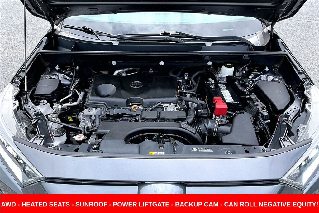 Used 2020 Toyota RAV4 XLE Premium AWD/4WD image 29