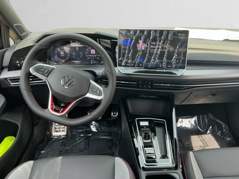New 2026 Volkswagen GTI SE FWD image 10