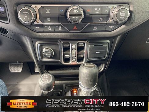 New 2026 Jeep Wrangler Unlimited Sport image 22