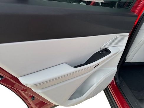 New 2026 Jeep Cherokee Limited AWD/4WD image 15