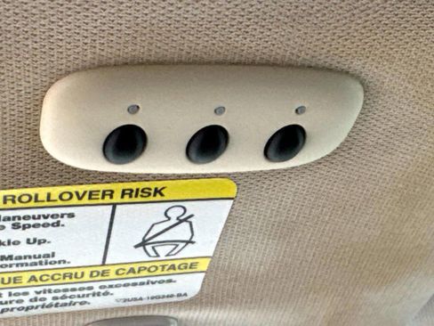 Used 2010 Ford Escape Limited FWD image 23