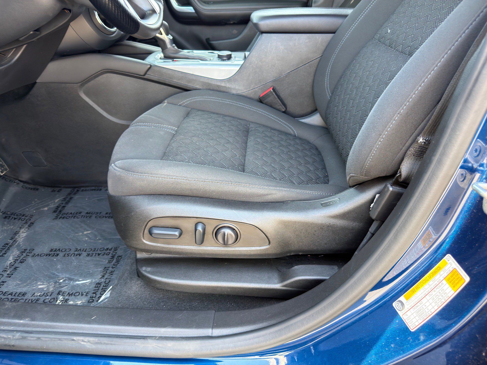 Used 2022 Chevrolet Blazer LT FWD image 28