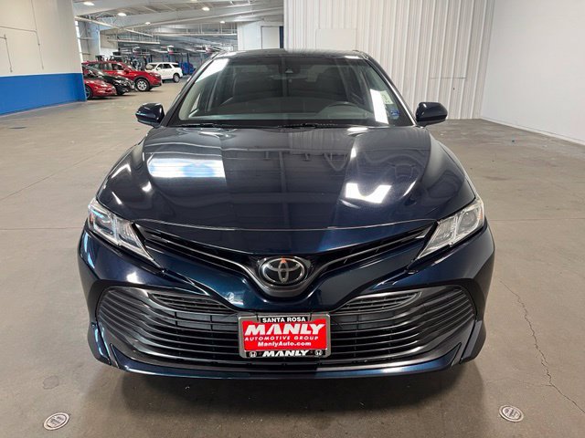 Used 2018 Toyota Camry LE FWD image 8